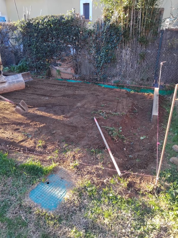 Terrassement avant mise en place jardinière dans le Var à Cuers