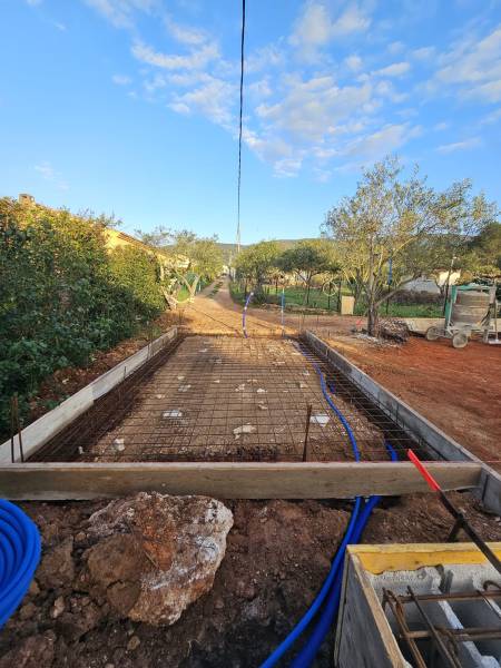 Terrassement et ferraillage piscine à Cuers dans le Var