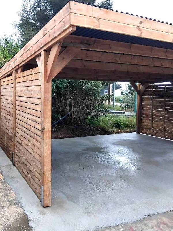 Quelle demande Urbanisme pour la pose d'un carport pour ma voiture à Cuers dans le Var