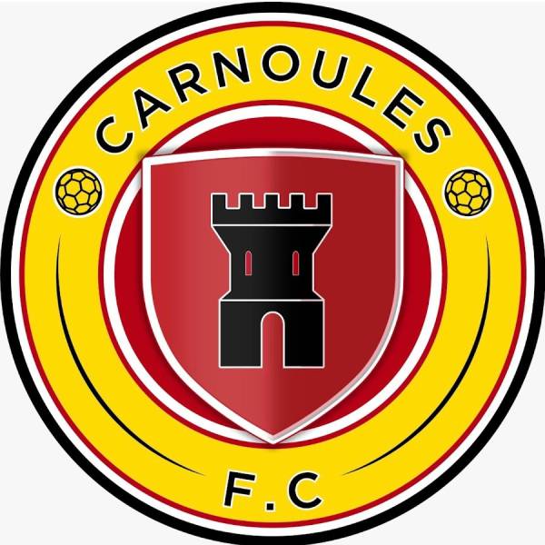 Soutien local à Carnoules : notre entreprise engagée en 2025 auprès du FC Carnoules, du Tennis Club et des festivités estivales